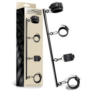Barra Separadora Rígida Desmontable y 4 Esposas Desmontables Neopreno y Cuero Vegano 10 Fetish Fantasy Series Pinzas con Cadenas para Pezones - Erotiks | Tienda erótica online